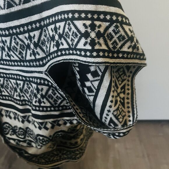 Yahata Poncho Cape Wrap M/L Paisley Open Front Kimono Knit Oversized‎ Cozy - Picture 5 of 6